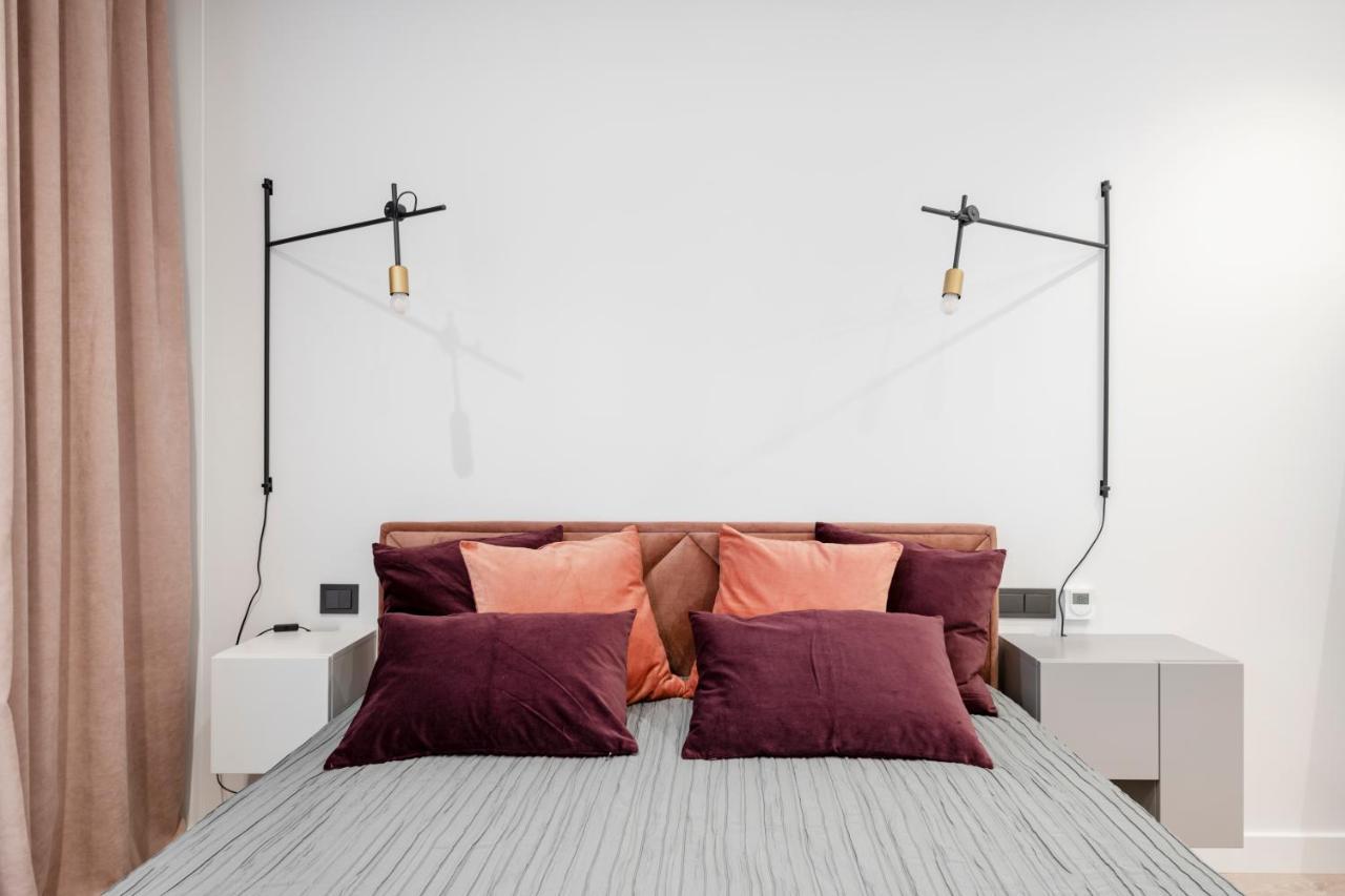 Happy Inn G, Self Check-In, Terrace, Underground Parking VNO Extérieur photo